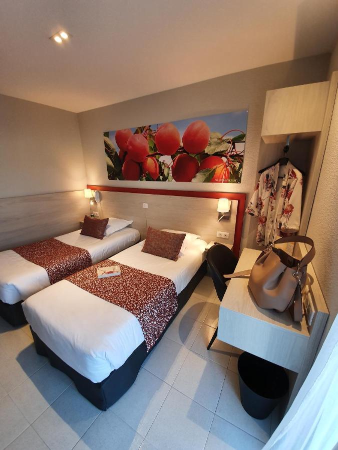 Hotel Saint Louis Ле-Тор Экстерьер фото
